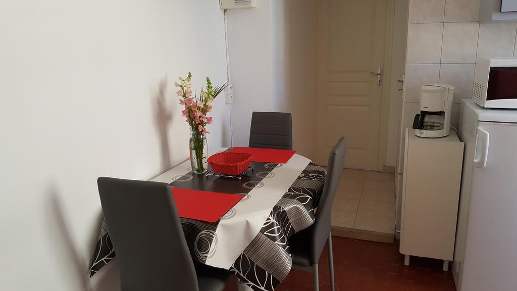 Le Cernuschi 2c Apartment
