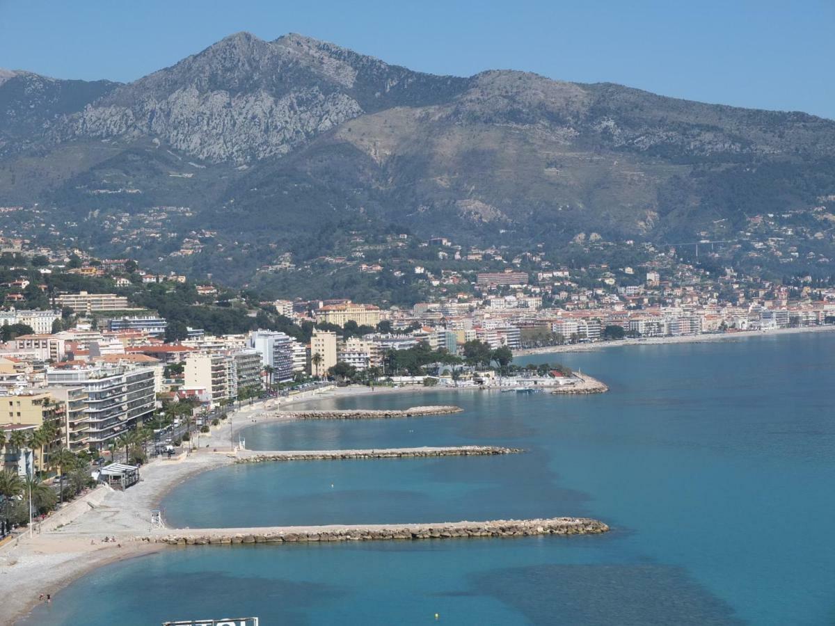 Le Cernuschi 2c * Menton